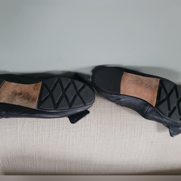 Tory Burch Black Leather Balet Flats - Picture 7 of 12